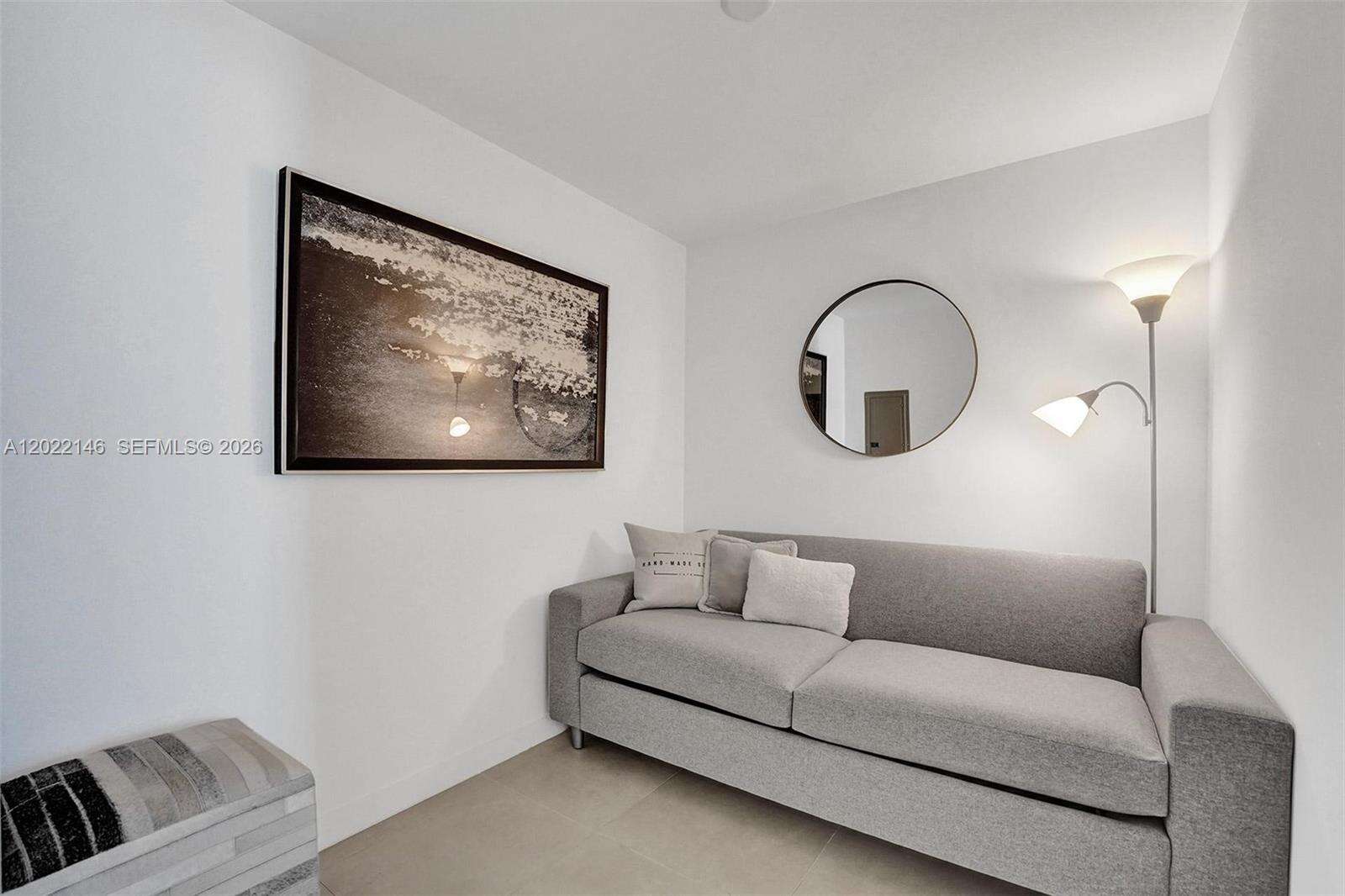 Tiffany House at 401 Birch Rd, Fort Lauderdale, FL 33304 - For Rent photo 8