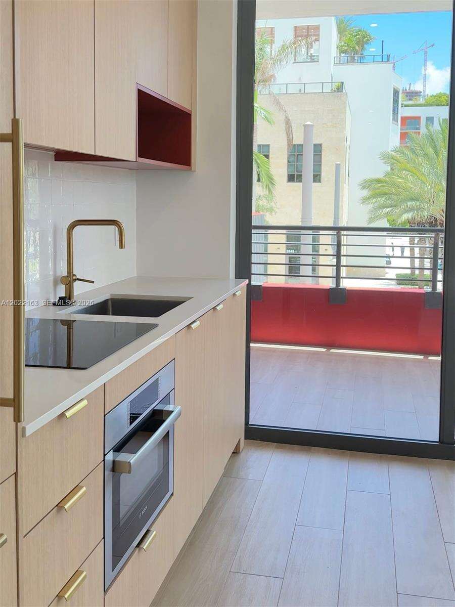 The Standard Midtown Condos for Sale & Rent | Picture 1