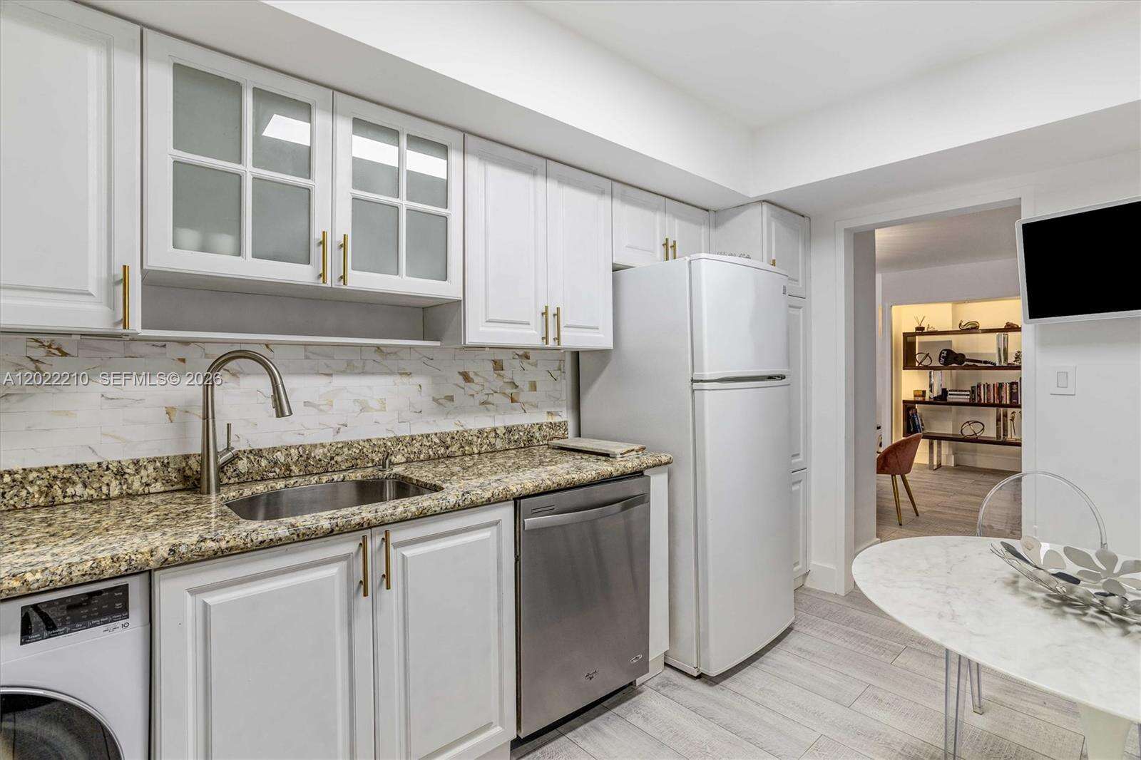 Carlisle On The Ocean at 9195 Collins Ave, Surfside, FL 33154 - For Rent photo 24