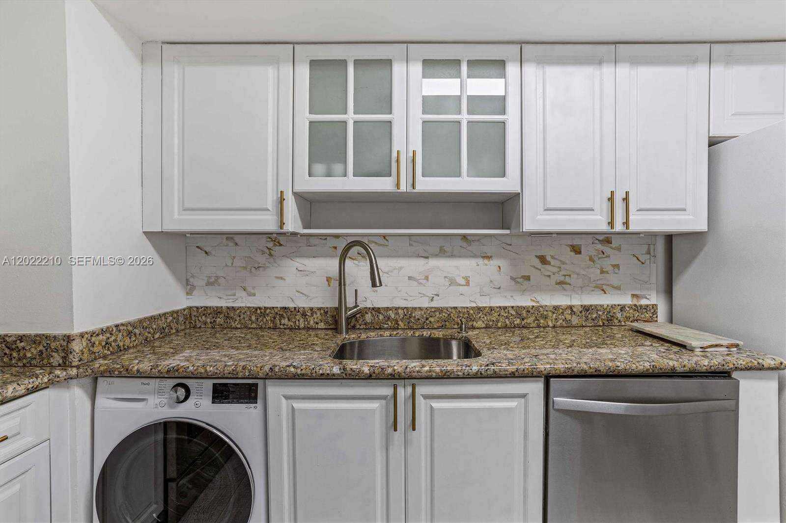 Carlisle On The Ocean at 9195 Collins Ave, Surfside, FL 33154 - For Rent photo 25