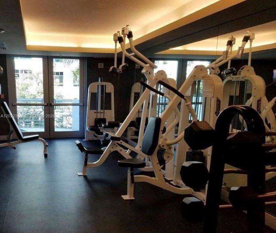 Cosmopolitan at 110 Washington Ave, Miami Beach, FL 33139 - For Rent photo 9