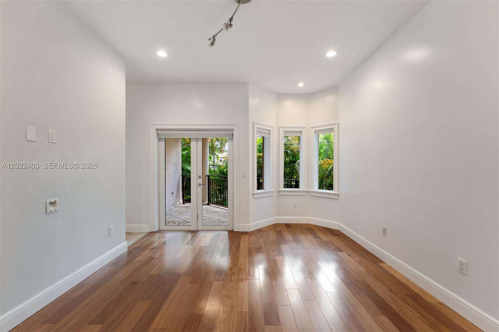 Lime In The Grove at 3060 Lime Ct, Miami, FL 33133 - For Rent photo 12