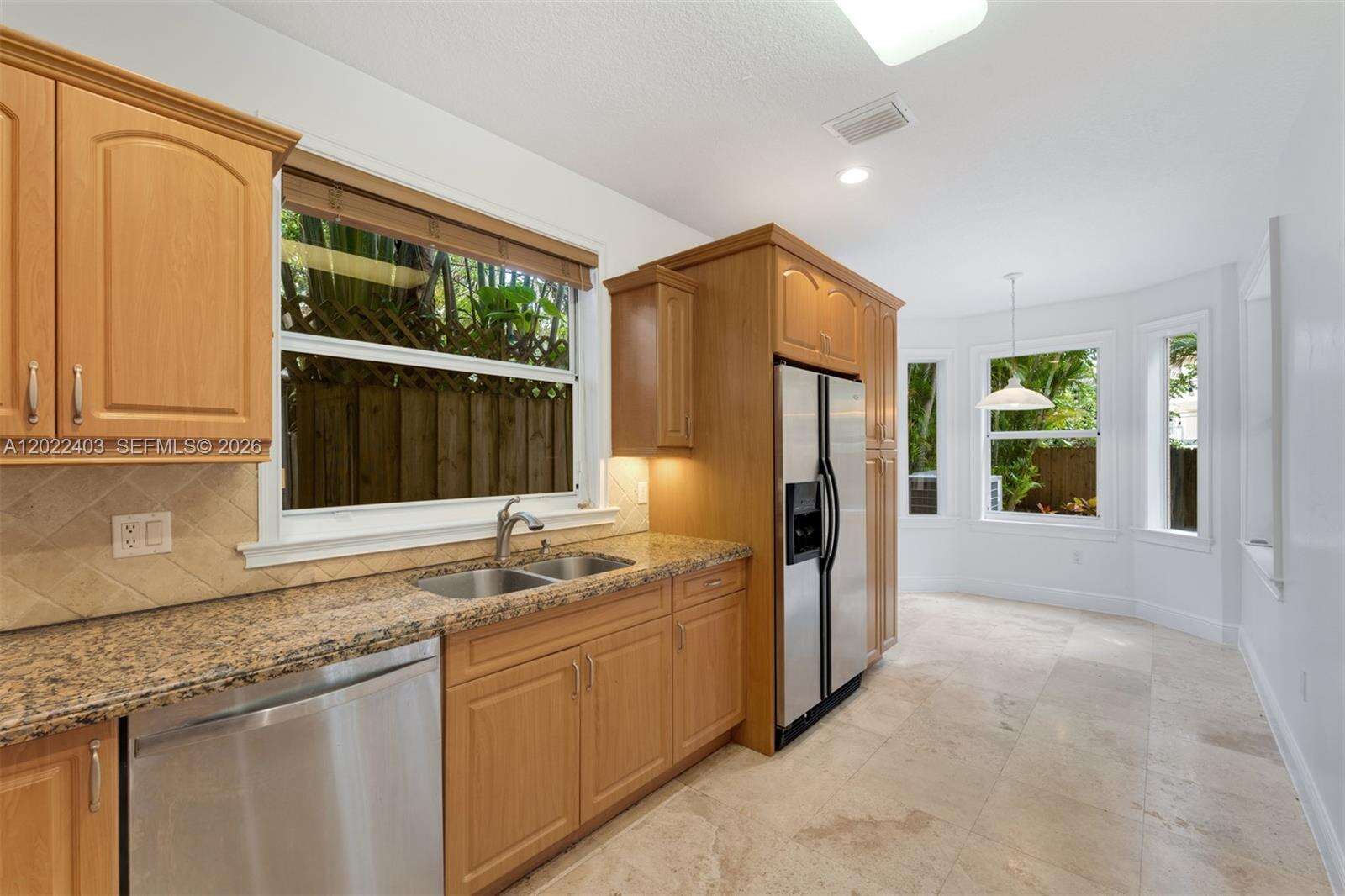 Lime In The Grove at 3060 Lime Ct, Miami, FL 33133 - For Rent photo 7