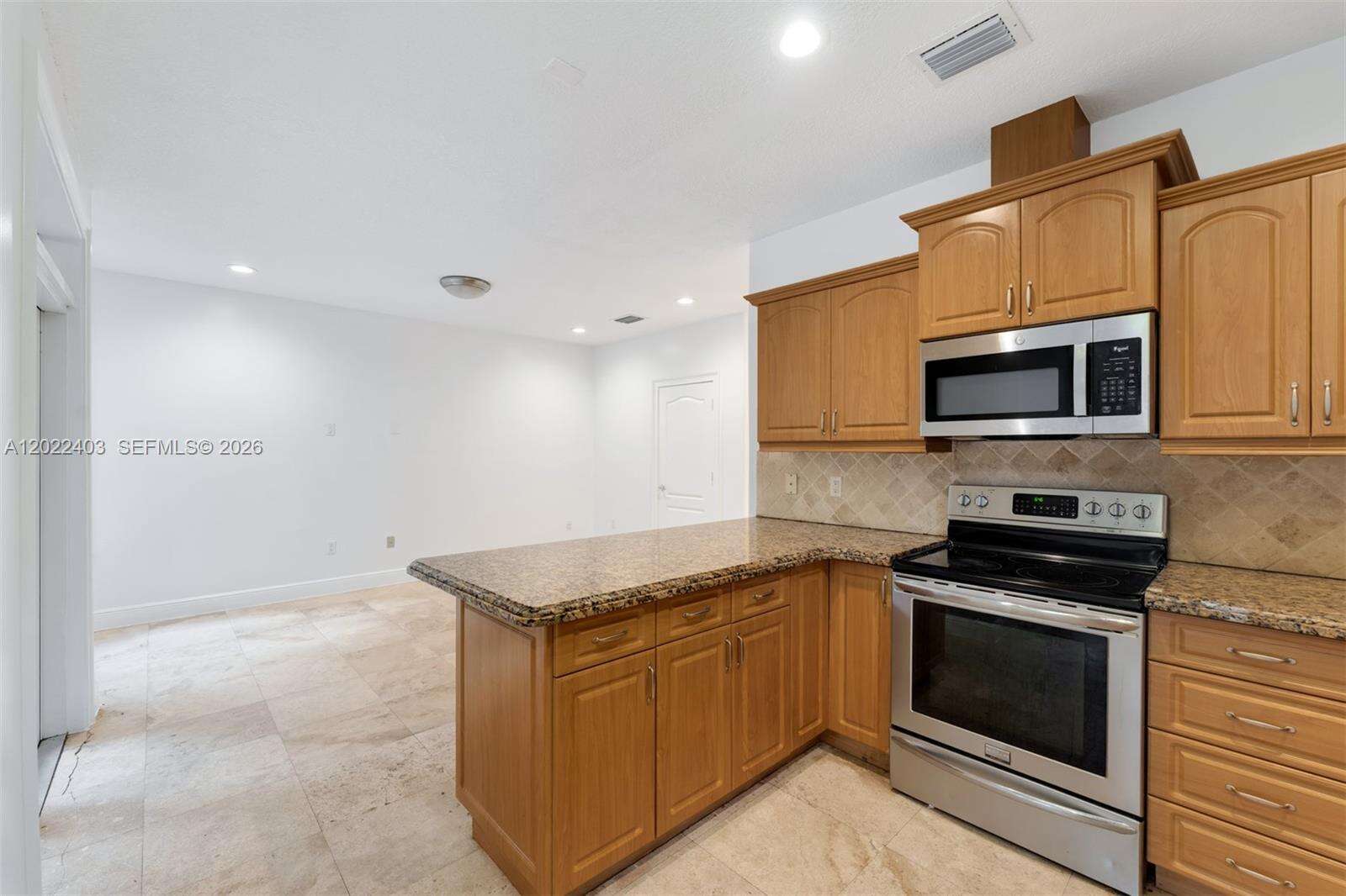Lime In The Grove at 3060 Lime Ct, Miami, FL 33133 - For Rent photo 9