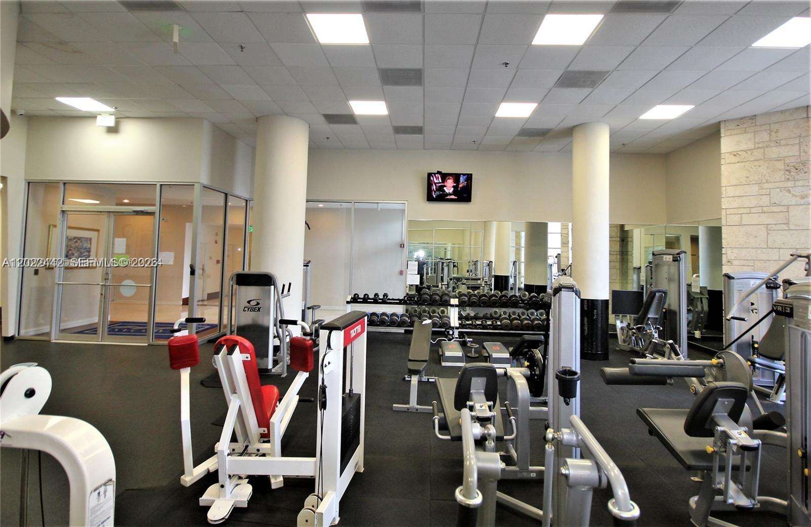 Seacoast 5151 at 5161 Collins Ave, Miami Beach, FL 33140 - For Rent photo 50