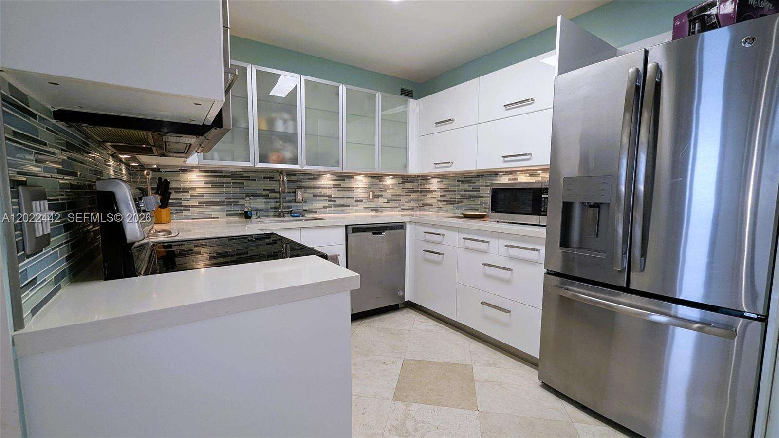 Seacoast 5151 at 5161 Collins Ave, Miami Beach, FL 33140 - For Rent photo 7