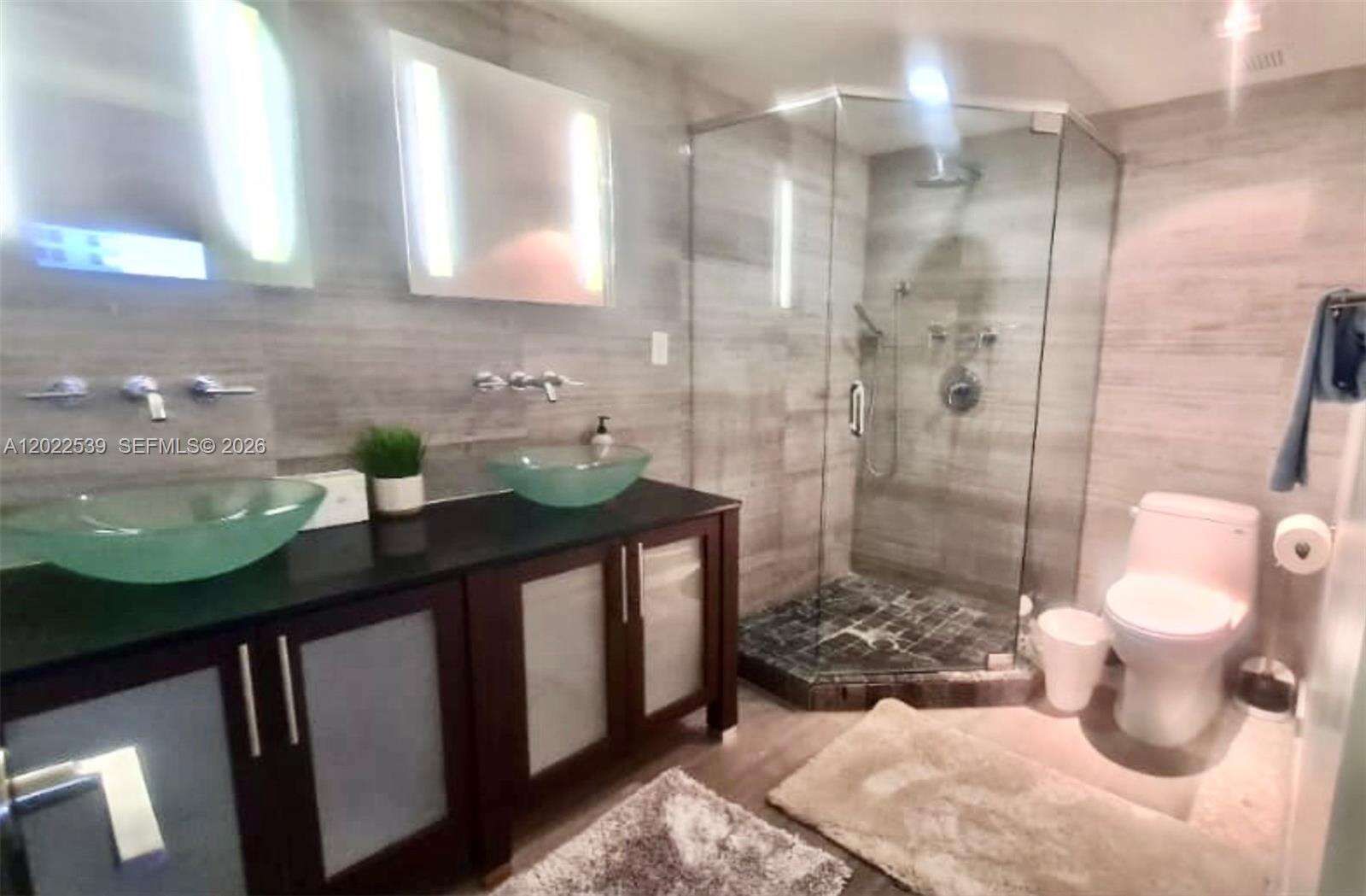 Flamingo South Beach at 1500 Bay Rd, Miami Beach, FL 33139 - For Rent photo 10