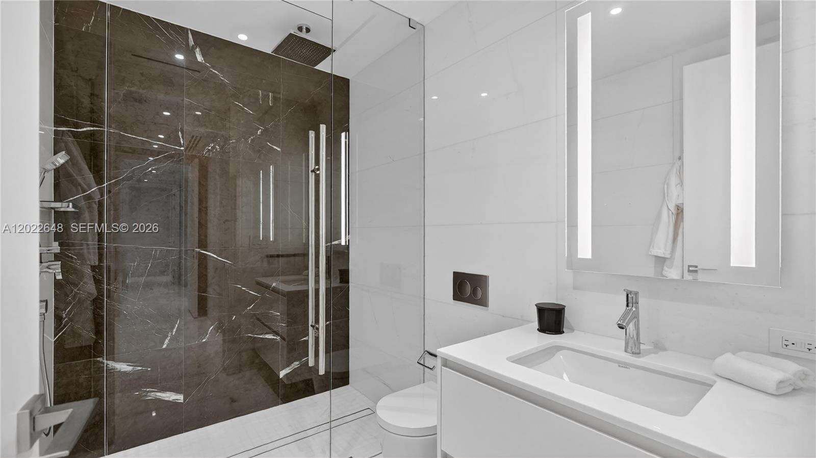 Aston Martin Residences at 300 Biscayne Blvd Way, Miami, FL 33131 - For Rent photo 41