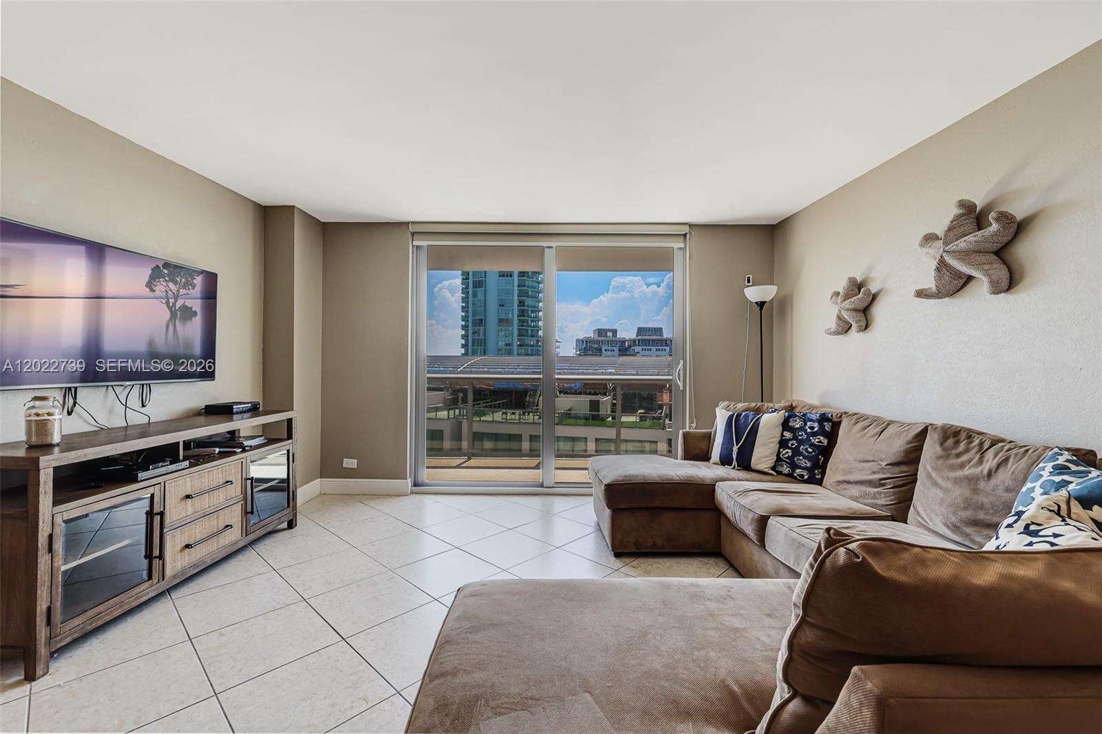 Maison Grande at 6039 Collins Ave, Miami Beach, FL 33140 - For Rent photo 1