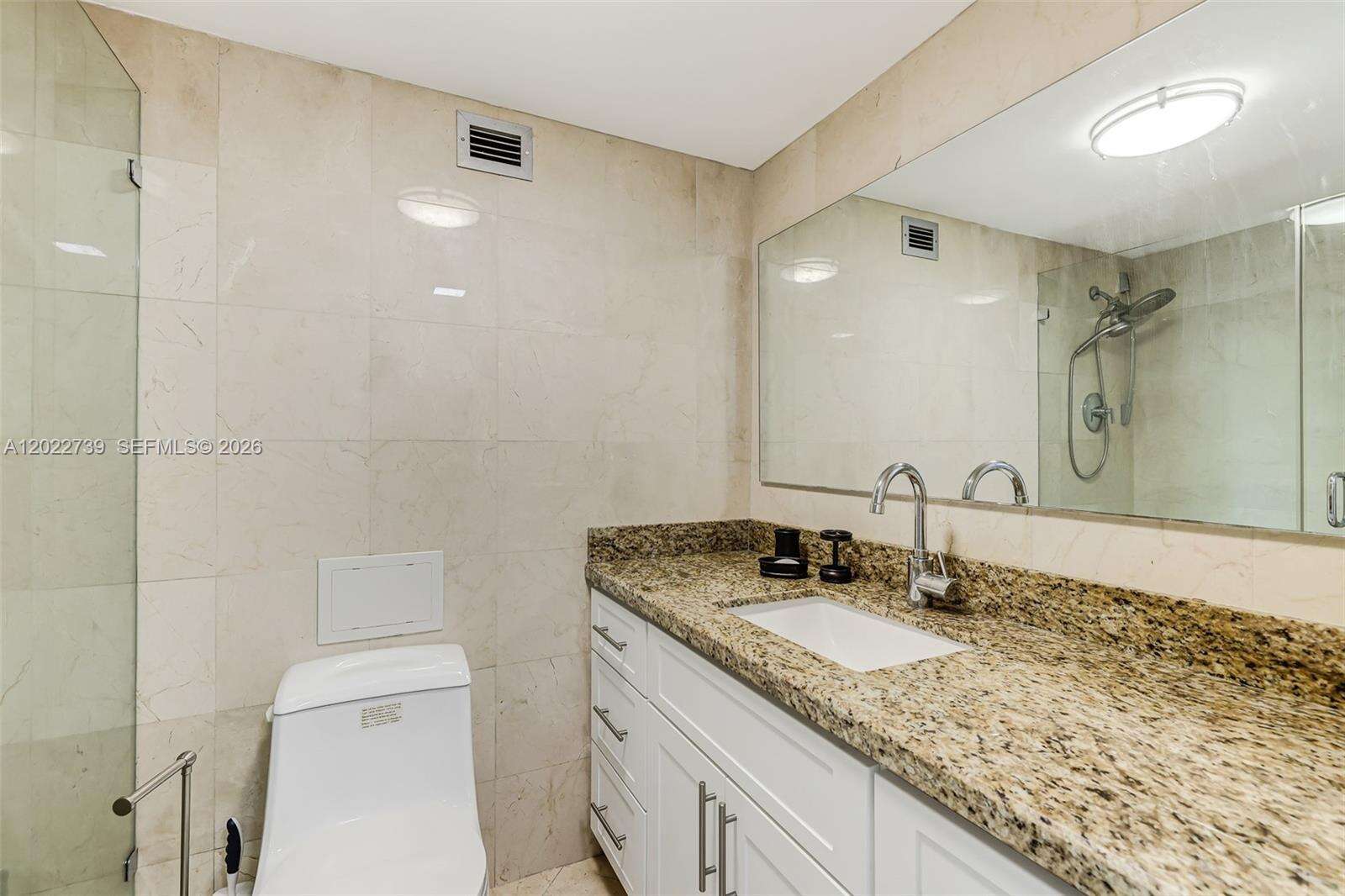Maison Grande at 6039 Collins Ave, Miami Beach, FL 33140 - For Rent photo 25