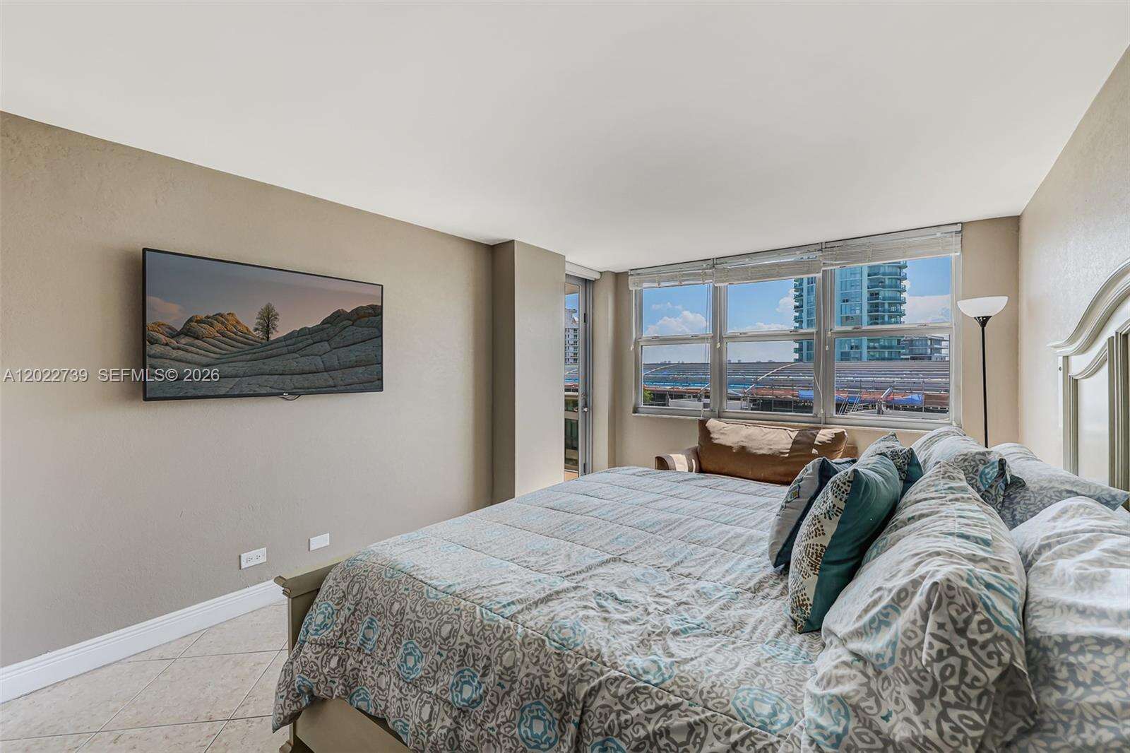 Maison Grande at 6039 Collins Ave, Miami Beach, FL 33140 - For Rent photo 27