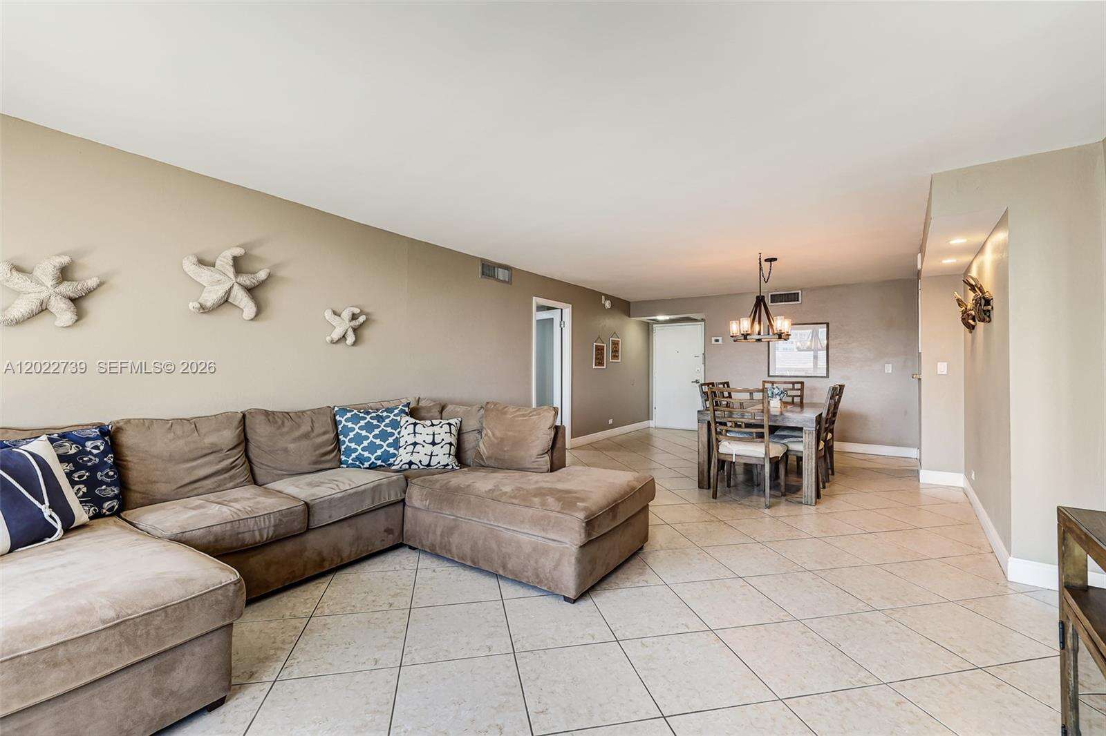 Maison Grande at 6039 Collins Ave, Miami Beach, FL 33140 - For Rent photo 5