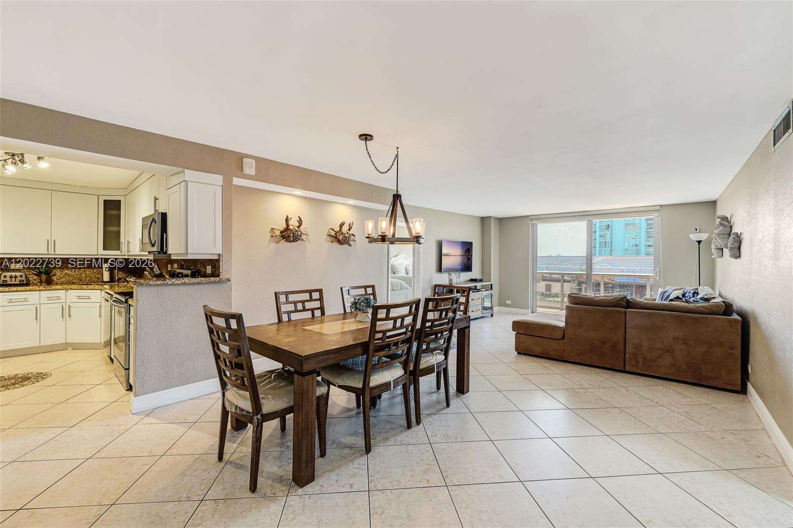 Maison Grande at 6039 Collins Ave, Miami Beach, FL 33140 - For Rent photo 7