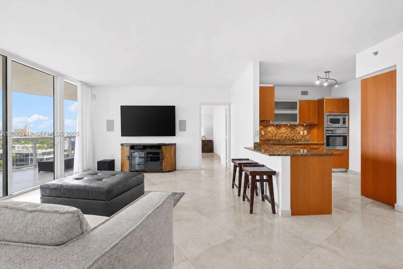 Murano Grande at 400 Alton Rd, Miami Beach, FL 33139 - For Rent photo 1