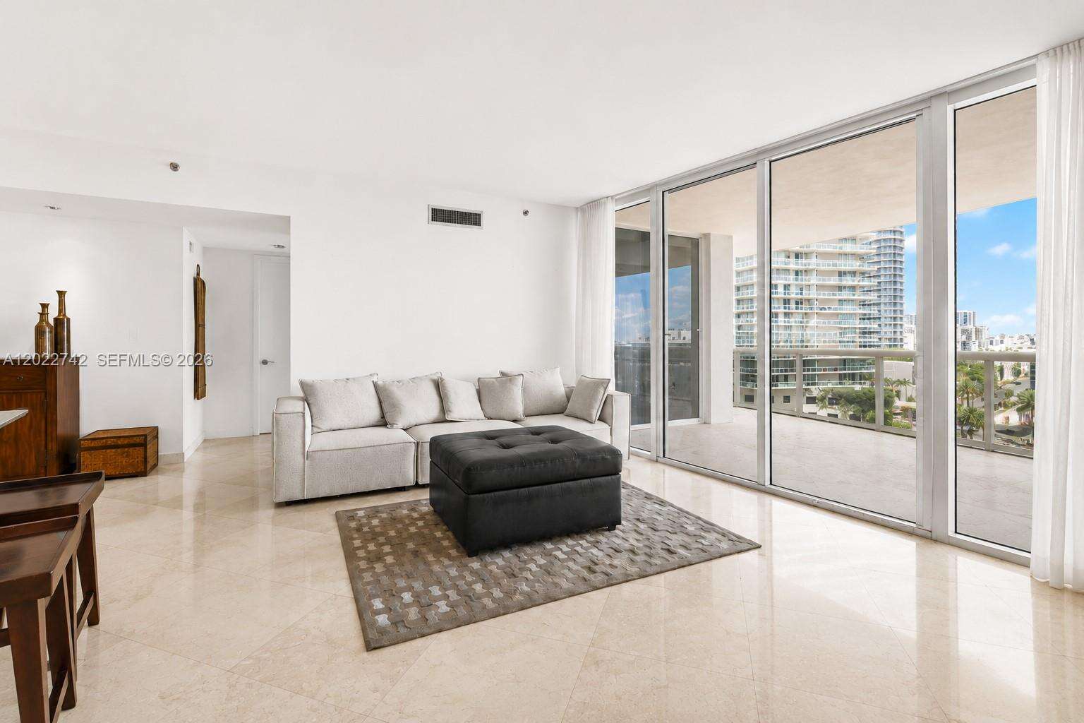 Murano Grande at 400 Alton Rd, Miami Beach, FL 33139 - For Rent photo 2