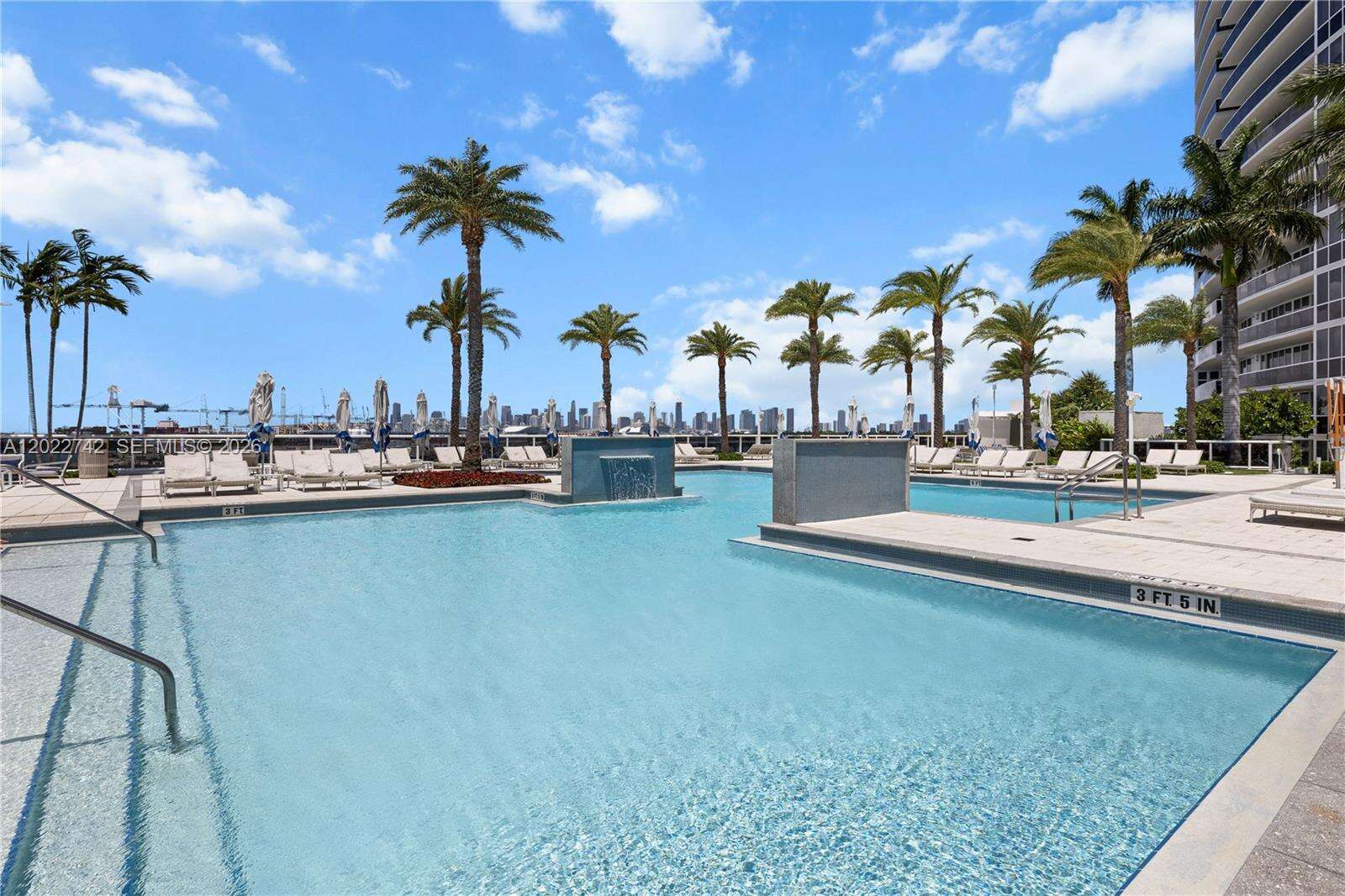 Murano Grande at 400 Alton Rd, Miami Beach, FL 33139 - For Rent photo 16