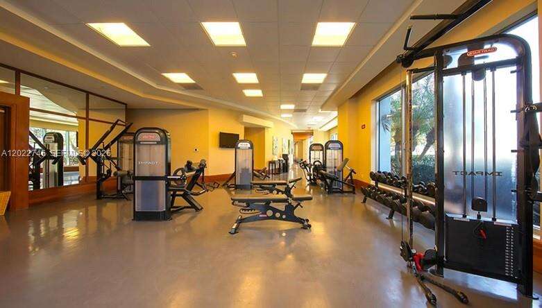 1060 Brickell at 1060 Brickell Ave, Miami, FL 33131 - For Rent photo 11