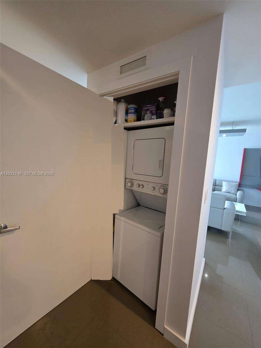 1060 Brickell at 1060 Brickell Ave, Miami, FL 33131 - For Rent photo 19