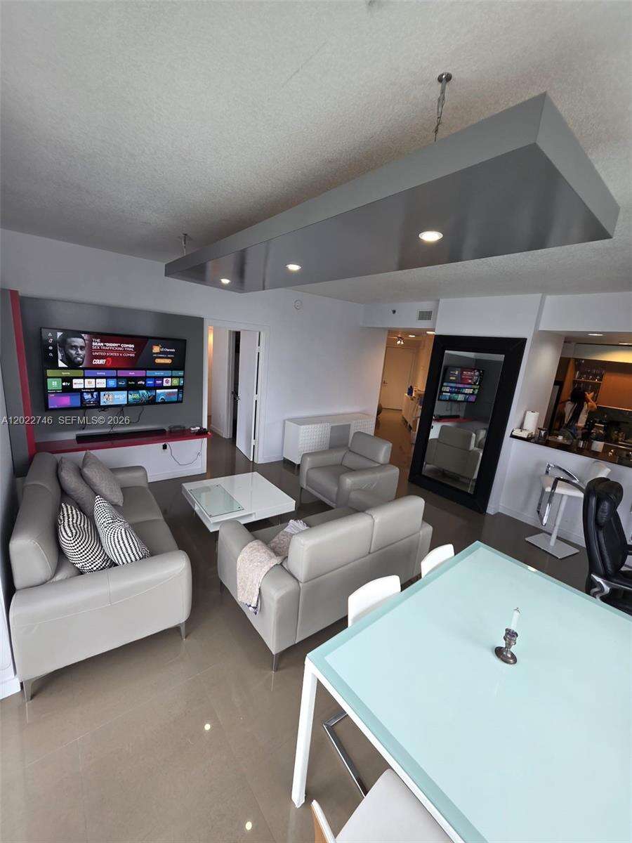 1060 Brickell at 1060 Brickell Ave, Miami, FL 33131 - For Rent photo 33