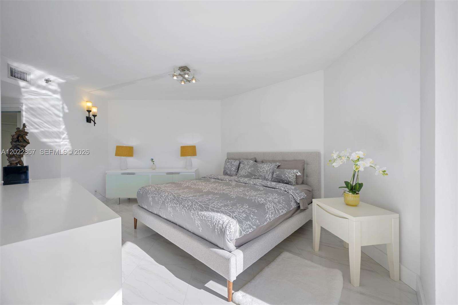 The Landmark at 20185 Country Club Dr, Aventura, FL 33180 - For Rent photo 17
