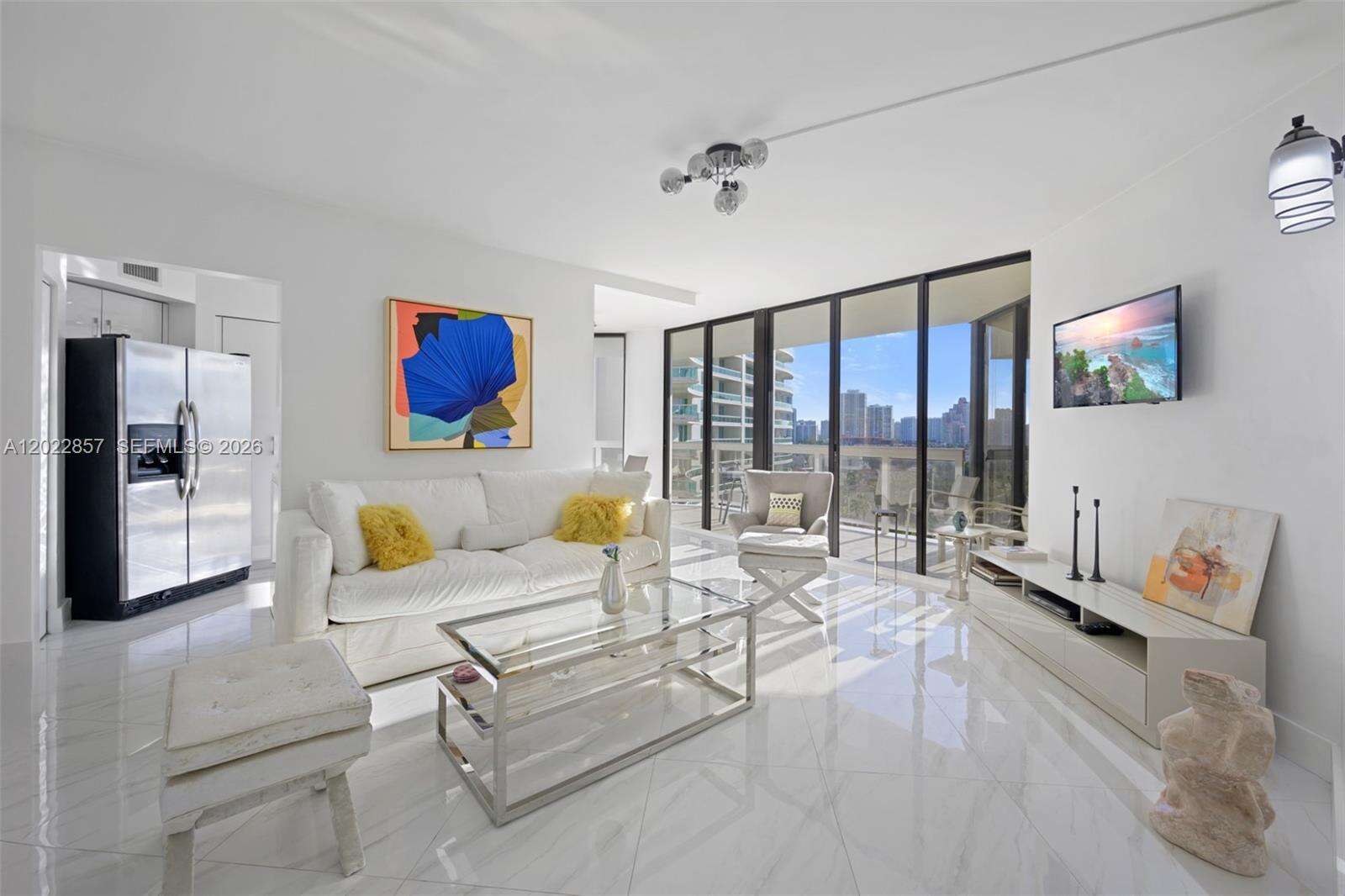 The Landmark at 20185 Country Club Dr, Aventura, FL 33180 - For Rent photo 4