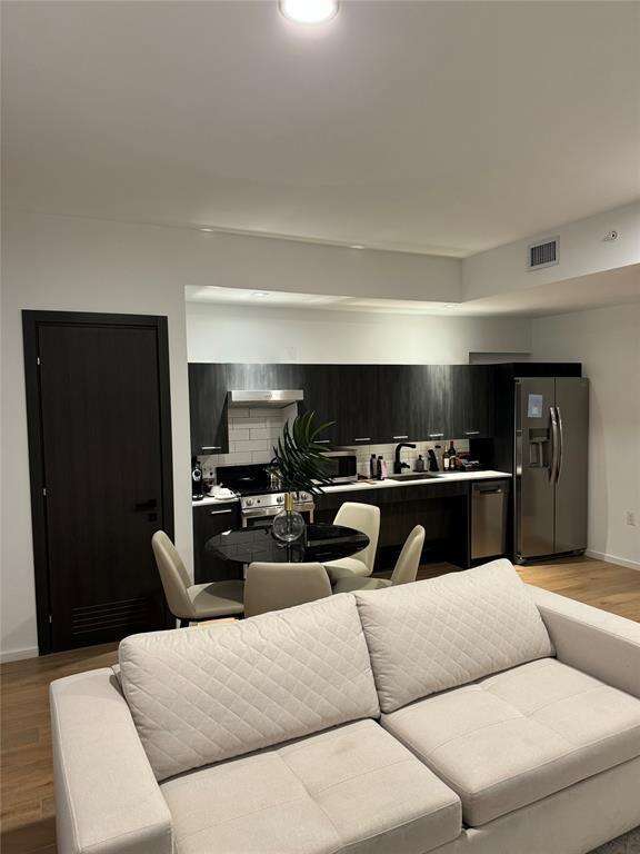 The Elser at 398 5, Miami, FL 33132 - For Rent photo 3