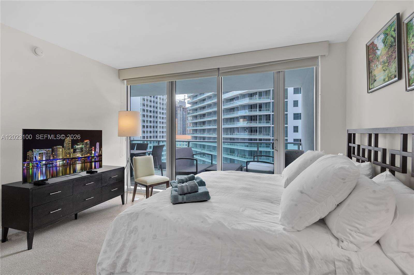 Jade At Brickell Bay at 1331 Brickell Bay Dr, Miami, FL 33131 - For Rent photo 11