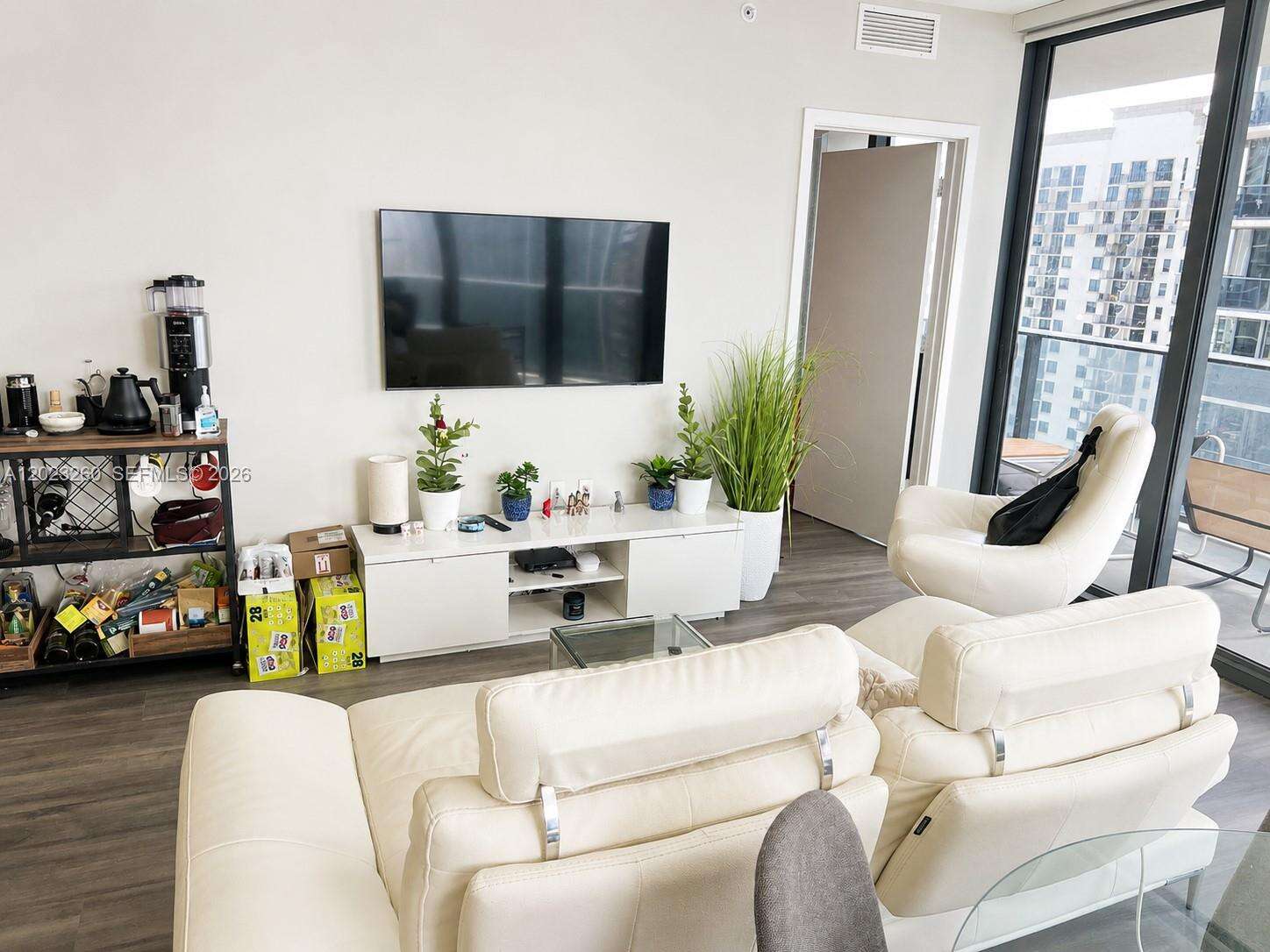 Brickell Heights East at 45 9 St, Miami, FL 33130 - For Rent photo 3