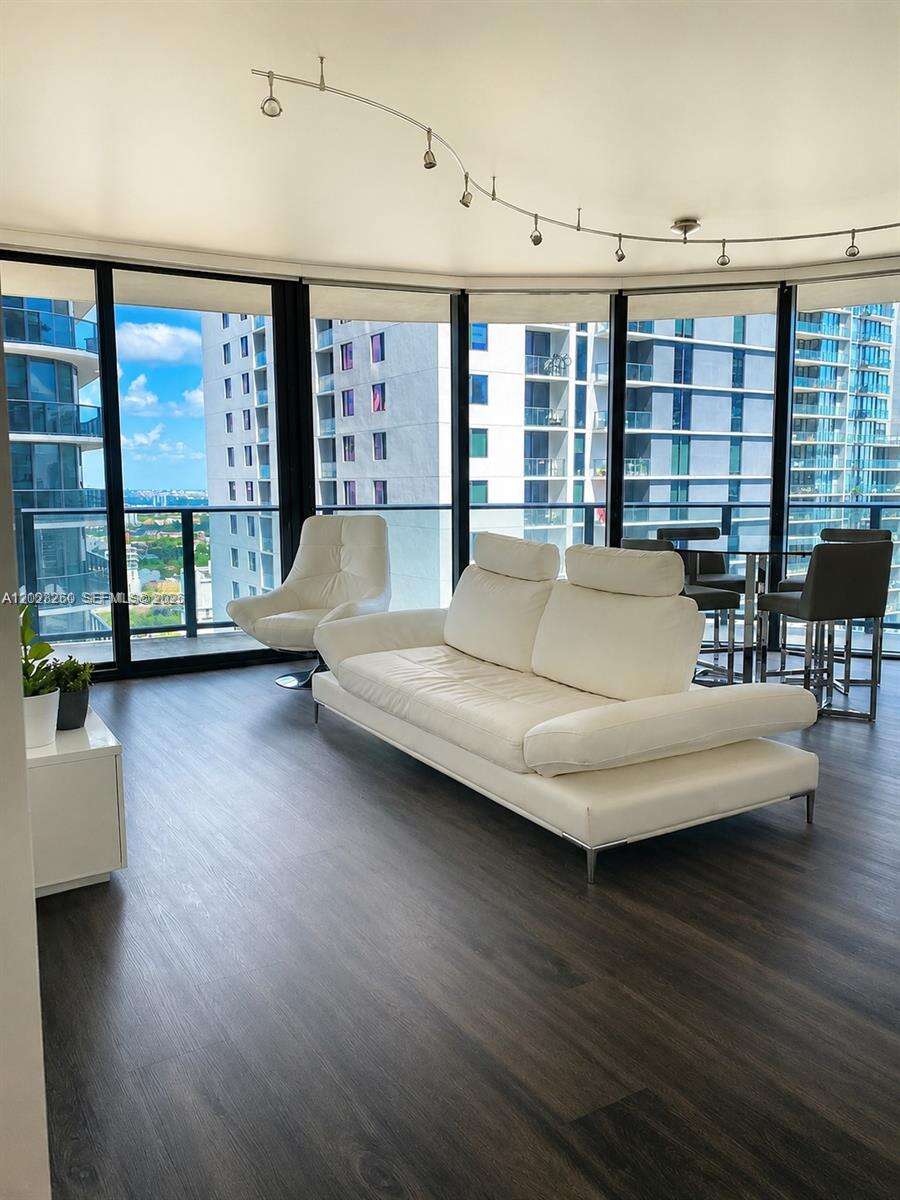 Brickell Heights East at 45 9 St, Miami, FL 33130 - For Rent photo 6