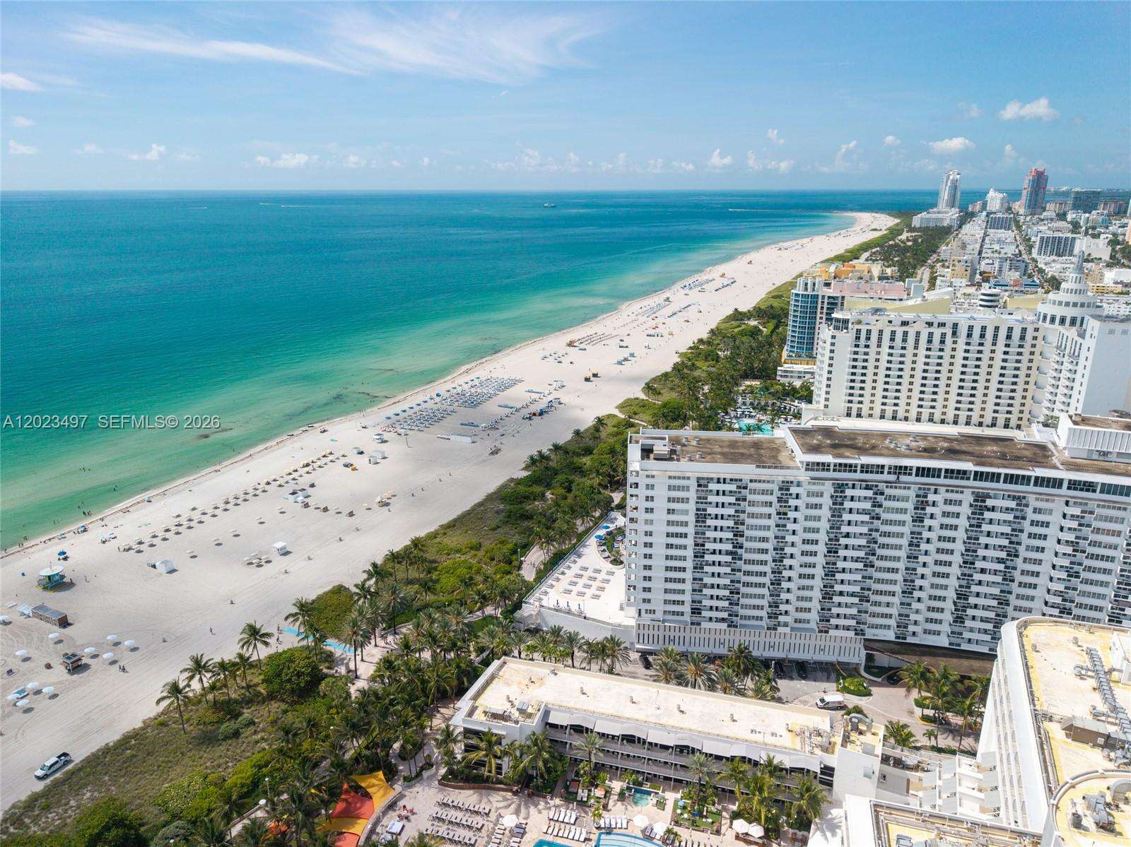 Decoplage at 100 Lincoln Rd, Miami Beach, FL 33139 - For Rent photo 2