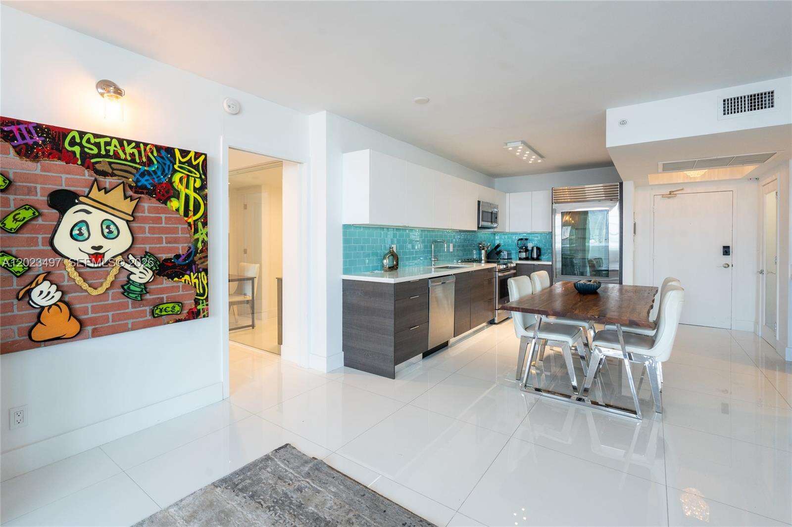 Decoplage at 100 Lincoln Rd, Miami Beach, FL 33139 - For Rent photo 15