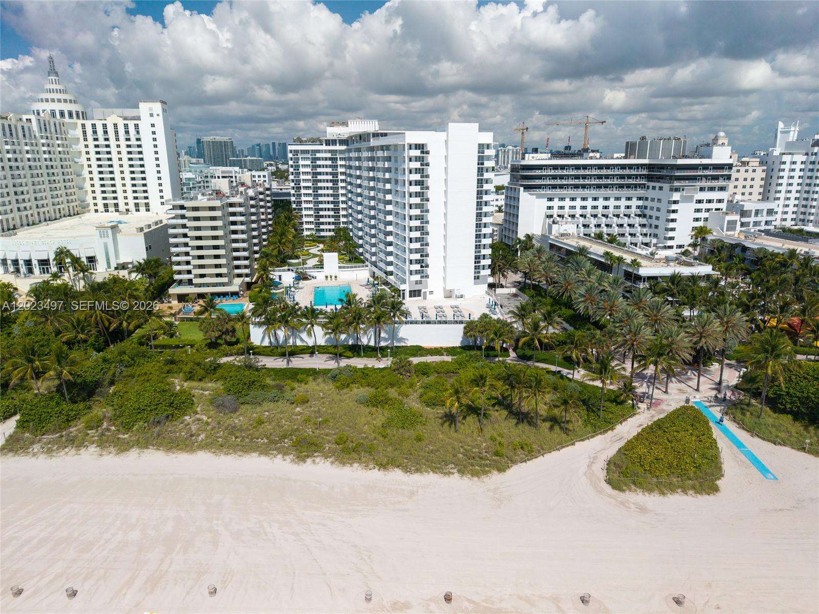 Decoplage at 100 Lincoln Rd, Miami Beach, FL 33139 - For Rent photo 24