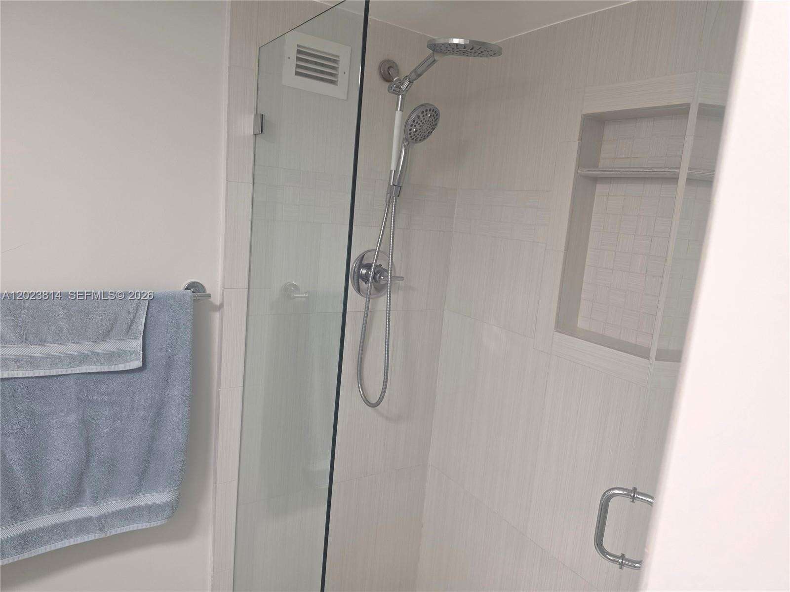 Seacoast 5151 at 5161 Collins Ave, Miami Beach, FL 33140 - For Rent photo 13