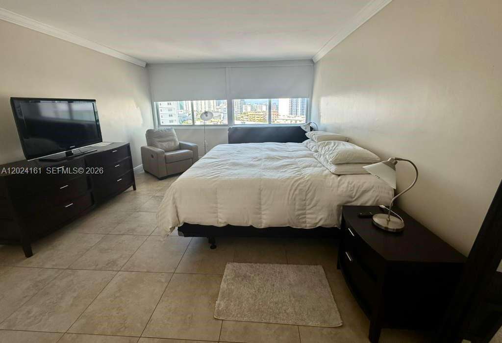 Burleigh House at 7135 Collins Ave, Miami Beach, FL 33141 - For Rent photo 15
