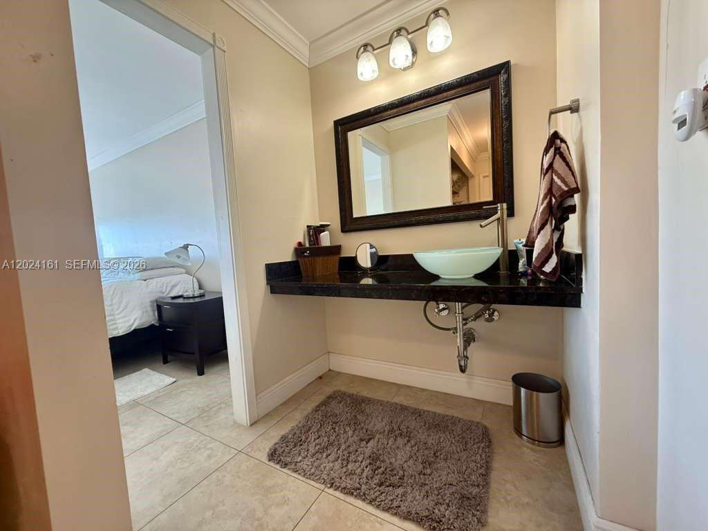 Burleigh House at 7135 Collins Ave, Miami Beach, FL 33141 - For Rent photo 16
