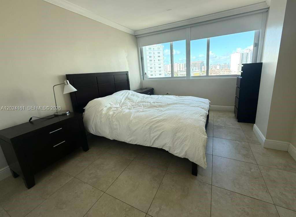 Burleigh House at 7135 Collins Ave, Miami Beach, FL 33141 - For Rent photo 19