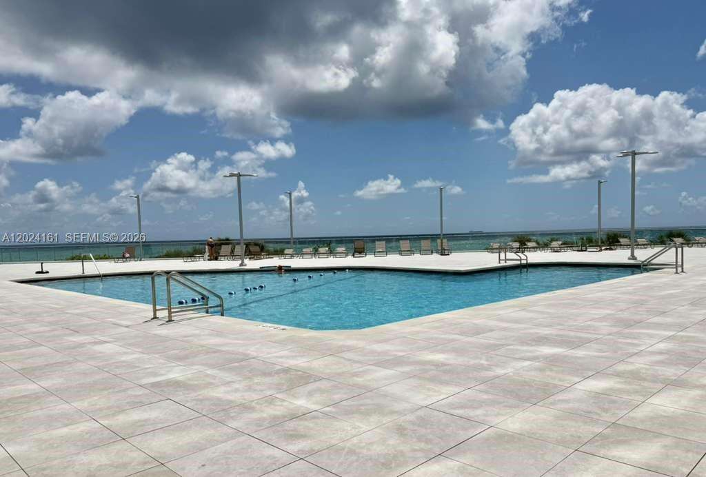 Burleigh House at 7135 Collins Ave, Miami Beach, FL 33141 - For Rent photo 25