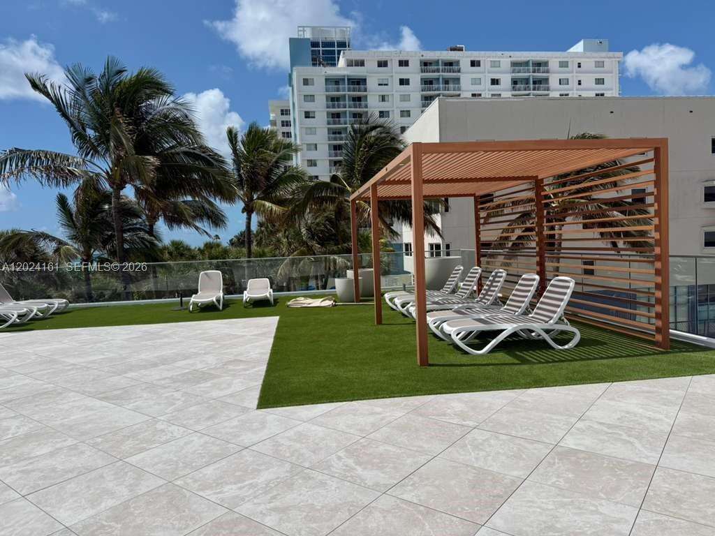 Burleigh House at 7135 Collins Ave, Miami Beach, FL 33141 - For Rent photo 26