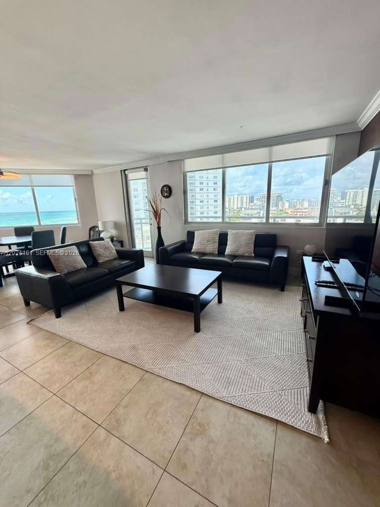 Burleigh House at 7135 Collins Ave, Miami Beach, FL 33141 - For Rent photo 8