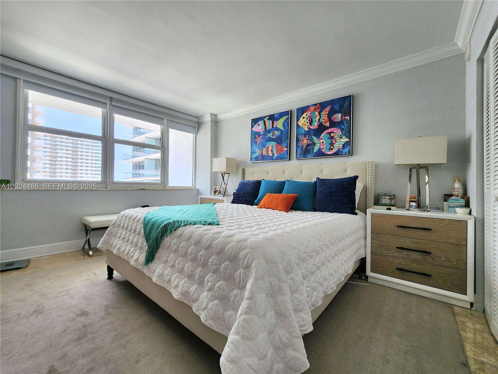 Parker Plaza at 2030 Ocean Dr, Hallandale Beach, FL 33009 - For Rent photo 11