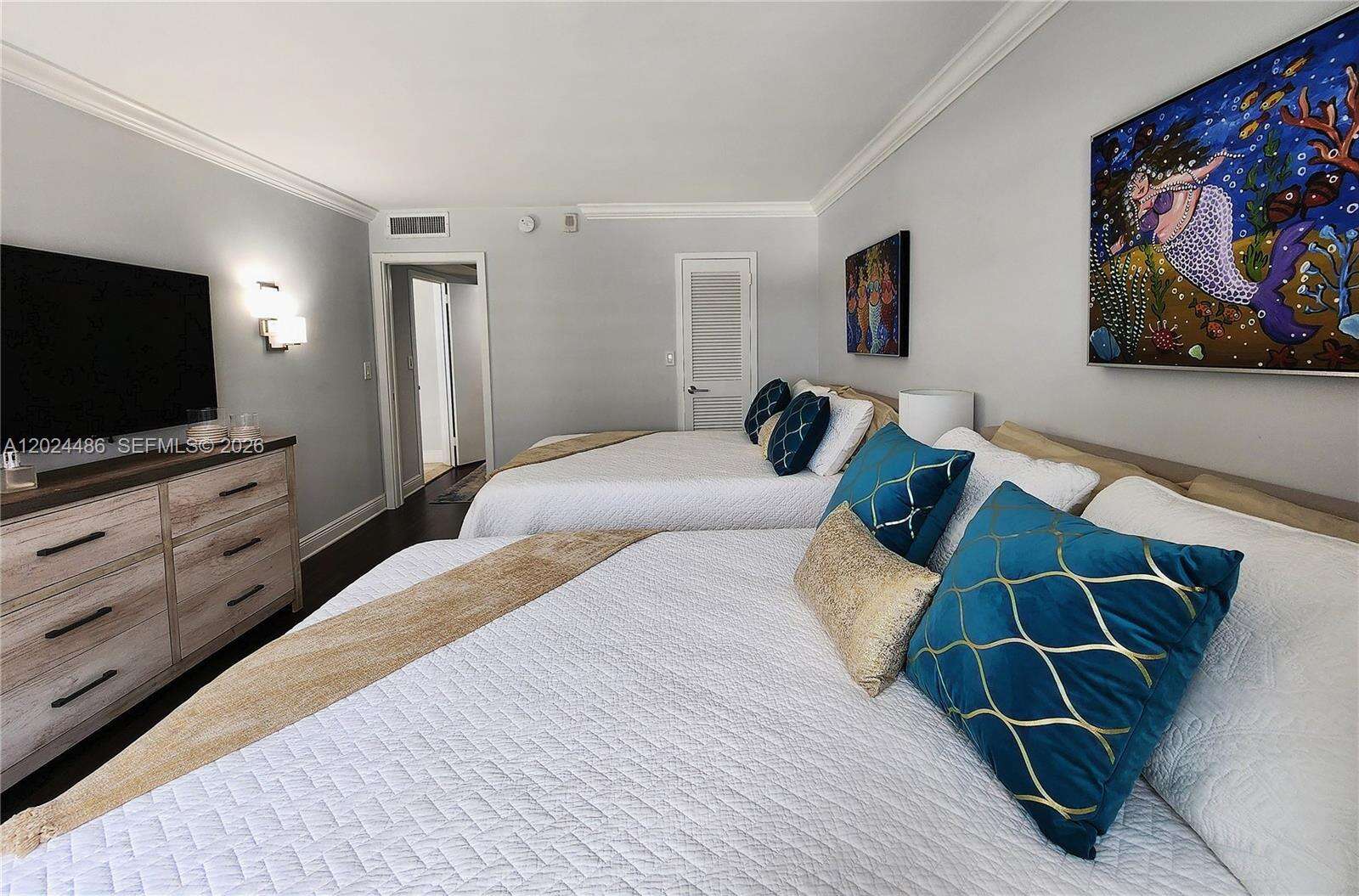 Parker Plaza at 2030 Ocean Dr, Hallandale Beach, FL 33009 - For Rent photo 18