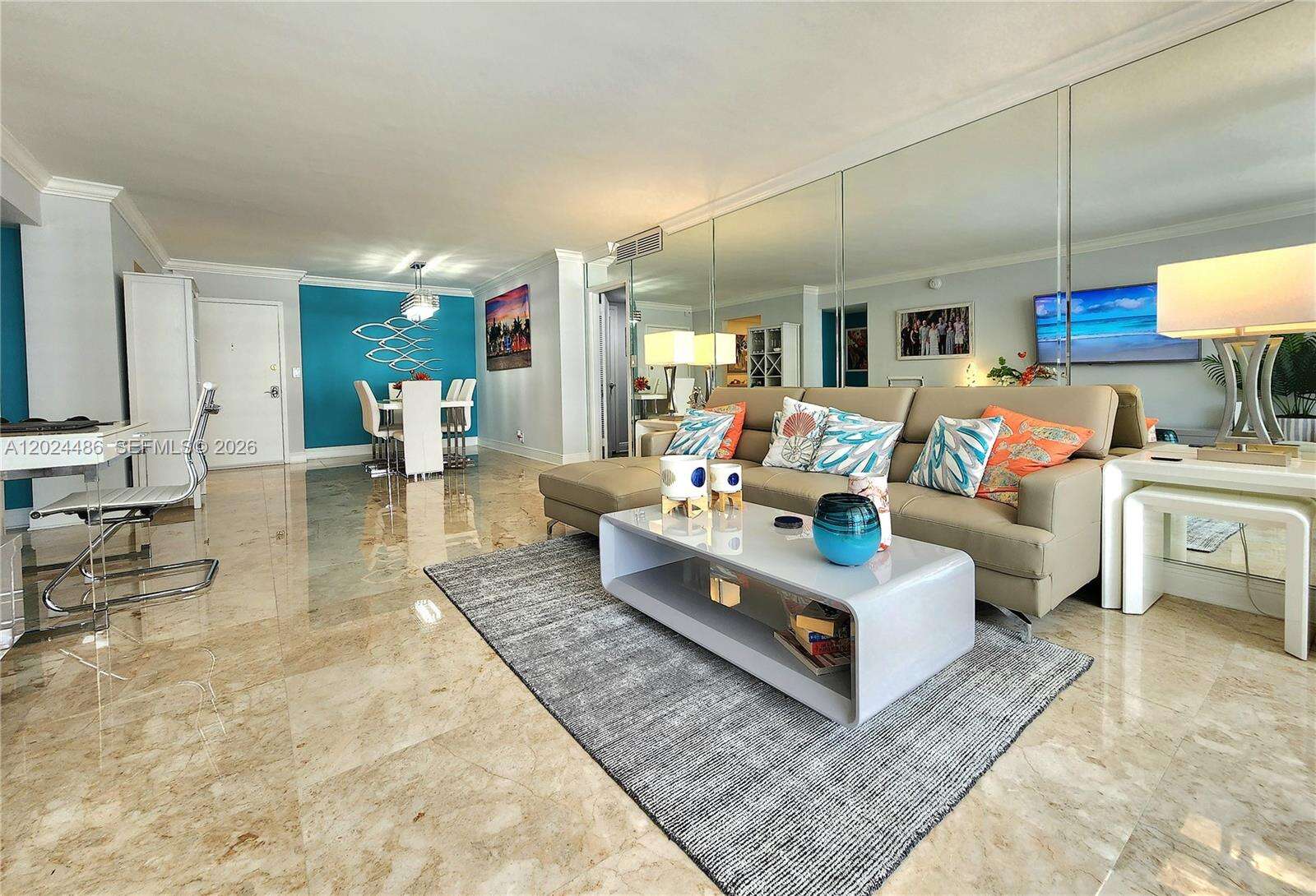 Parker Plaza at 2030 Ocean Dr, Hallandale Beach, FL 33009 - For Rent photo 10