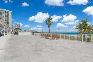 The Pavilion at 5601 Collins Ave, Miami Beach, FL 33140 - For Rent photo 21
