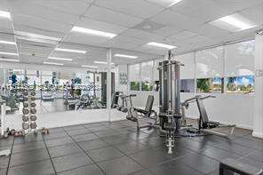 The Pavilion at 5601 Collins Ave, Miami Beach, FL 33140 - For Rent photo 22