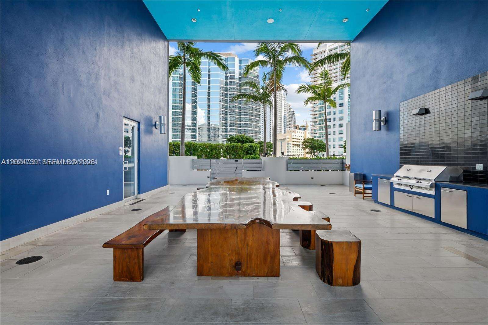 Brickell House at 1300 Brickell Bay Dr, Miami, FL 33131 - For Rent photo 2
