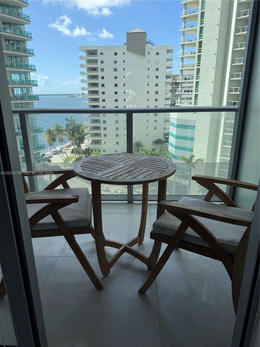 Brickell House at 1300 Brickell Bay Dr, Miami, FL 33131 - For Rent photo 16