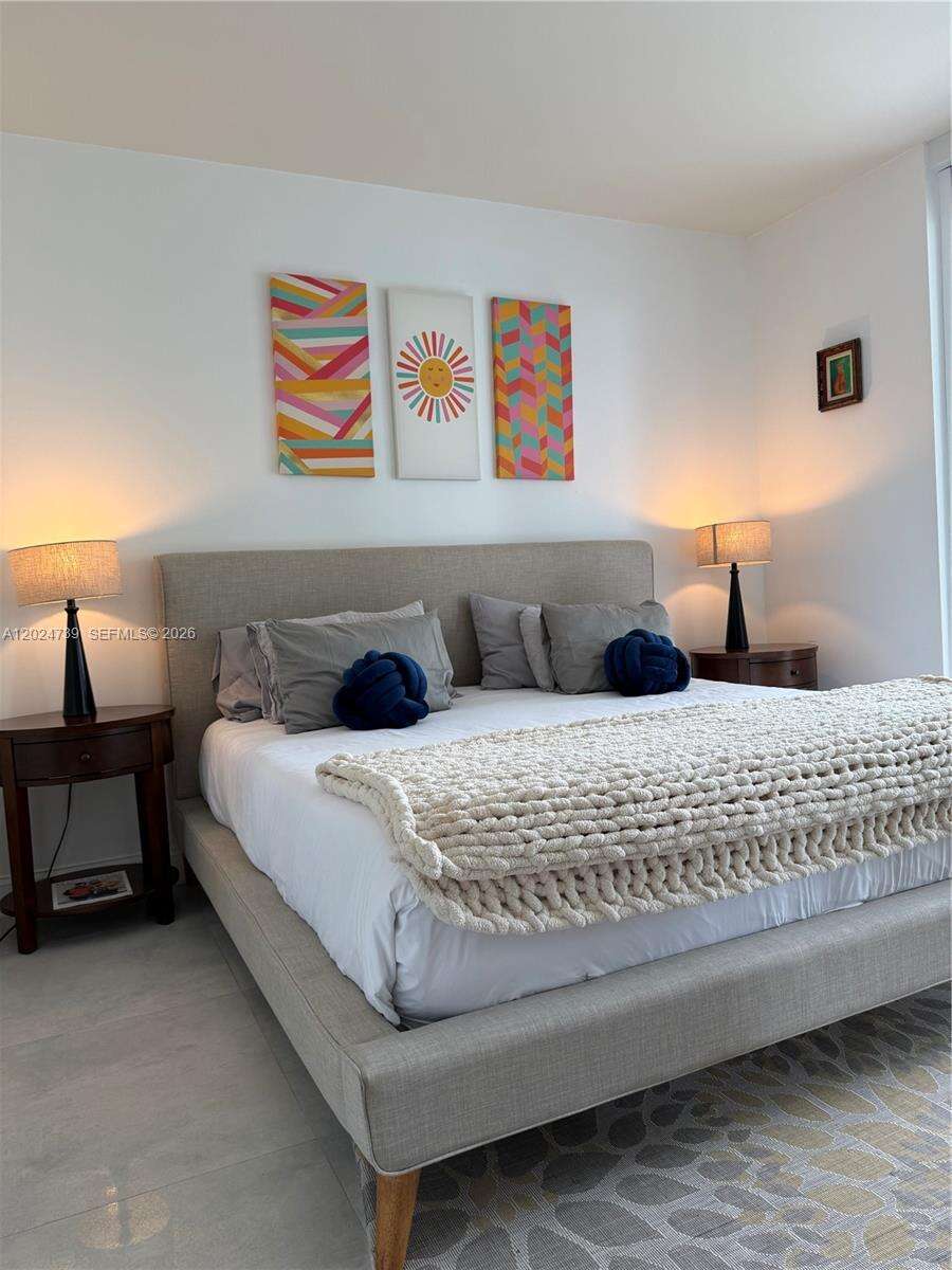 Brickell House at 1300 Brickell Bay Dr, Miami, FL 33131 - For Rent photo 19