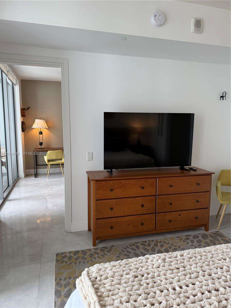 Brickell House at 1300 Brickell Bay Dr, Miami, FL 33131 - For Rent photo 21