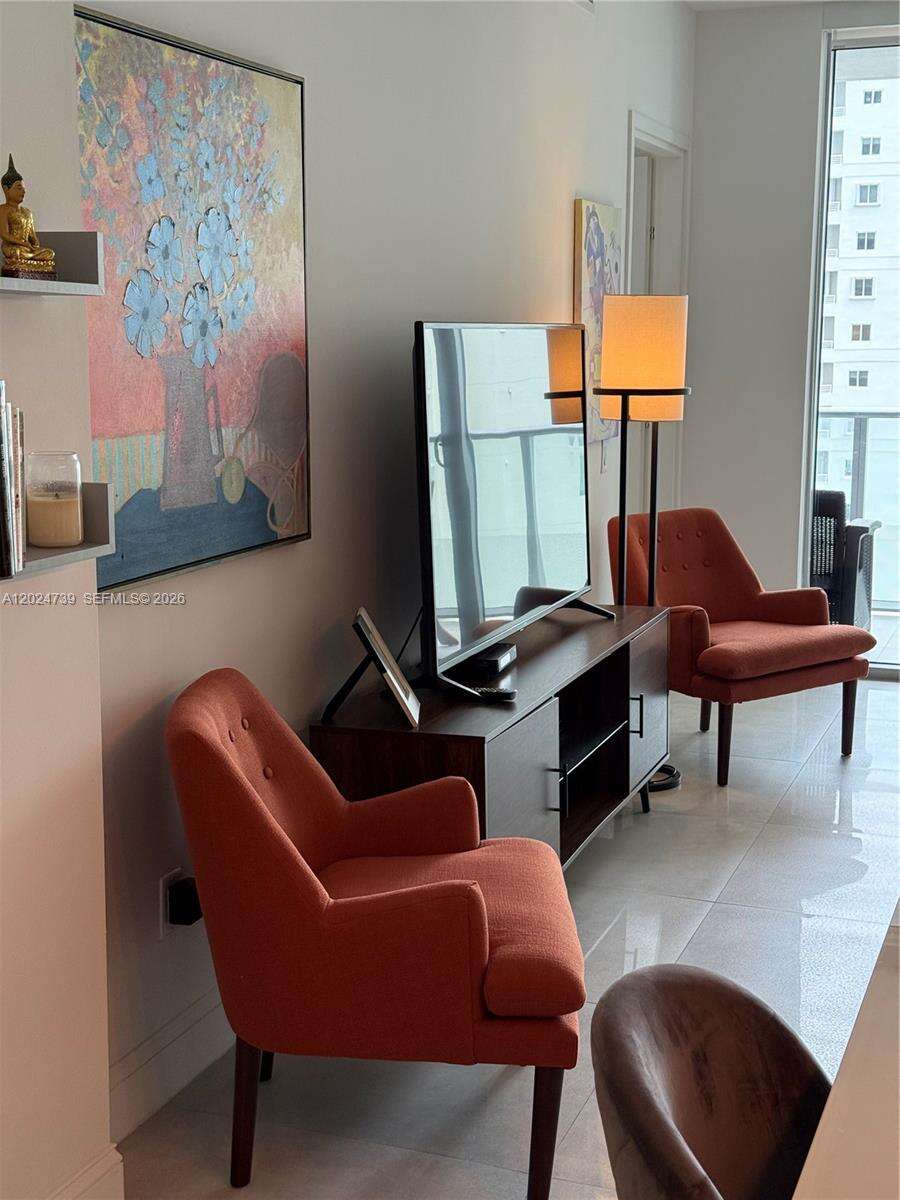 Brickell House at 1300 Brickell Bay Dr, Miami, FL 33131 - For Rent photo 8