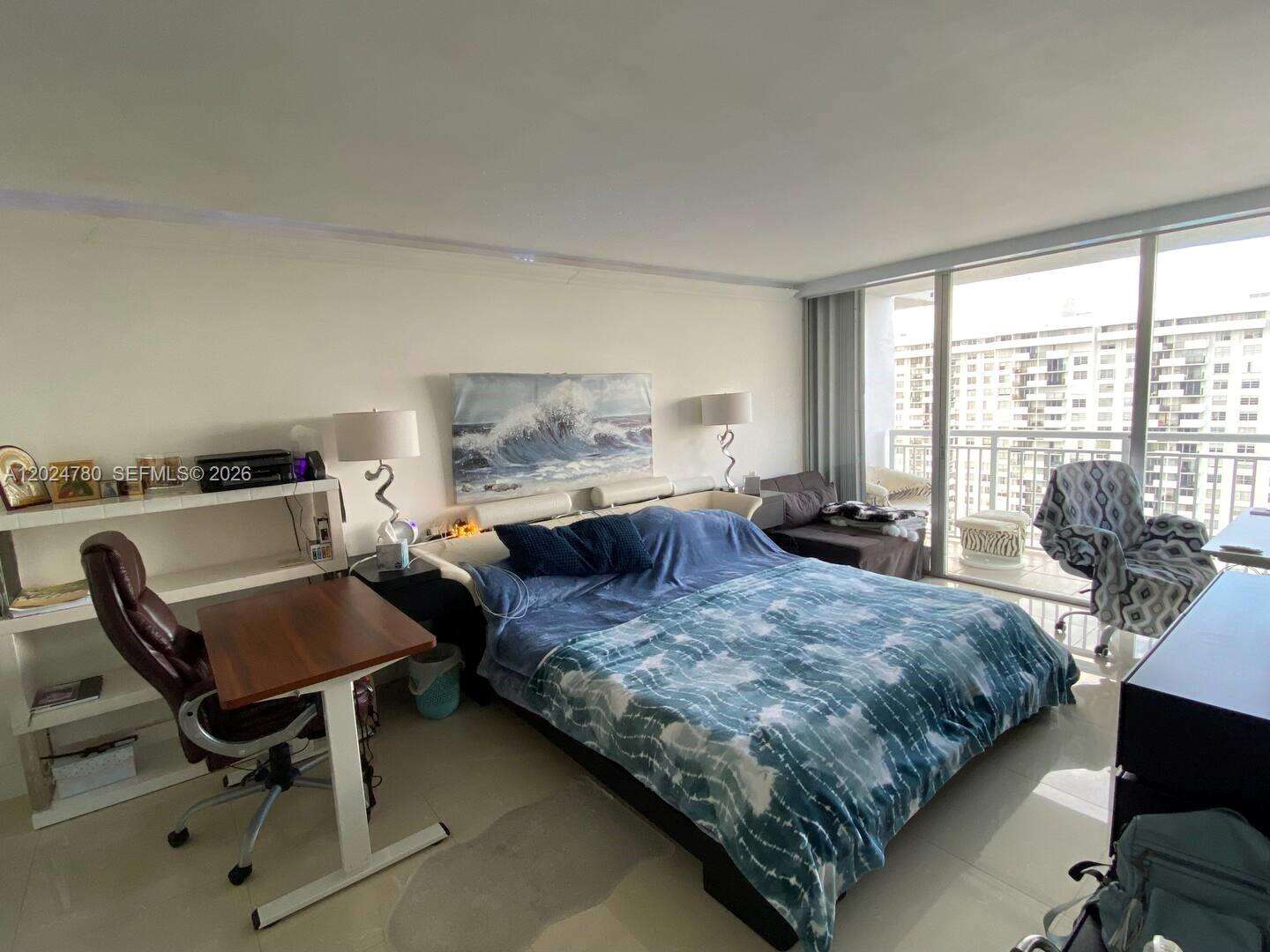 Del Prado at 18081 Biscayne Blvd, Aventura, FL 33160 - For Rent photo 14